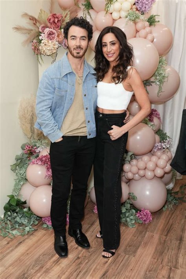 Who is Danielle Rosario Dating Now?
