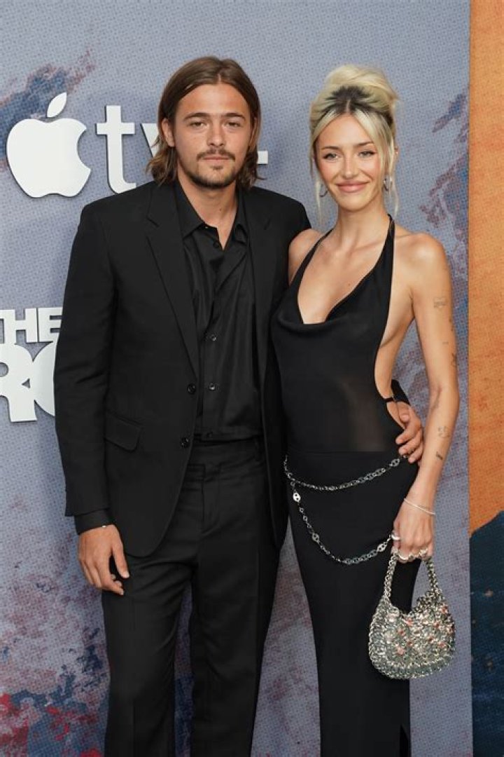 Who is Darryle Hamlin Dating Now?