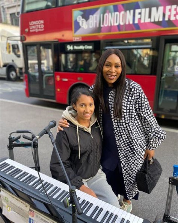 Who is Harmonie London Dating Now?