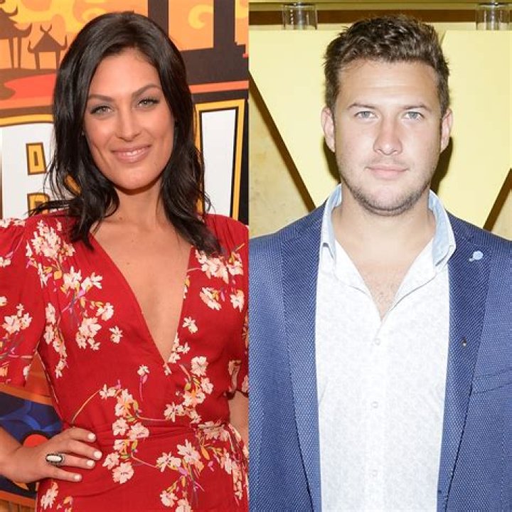 Who is Michelle Reed Dating Now