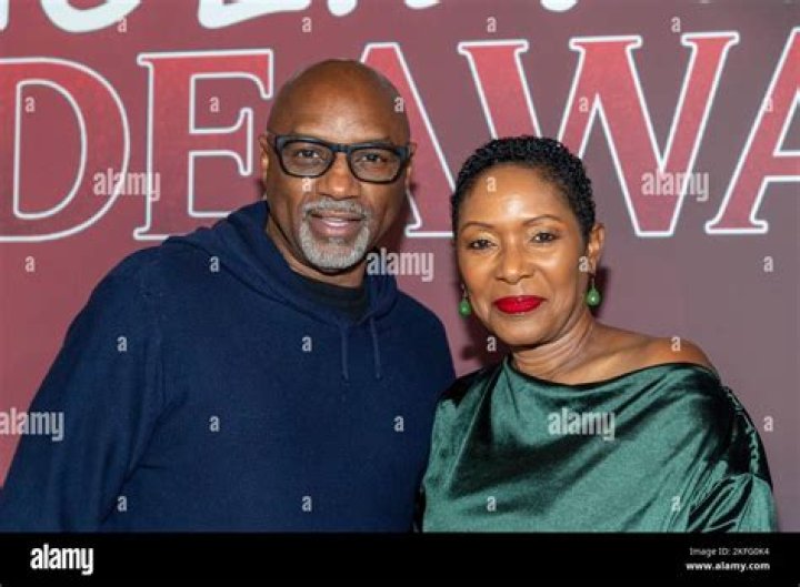 Who is Rodney Van Johnson Dating Now?