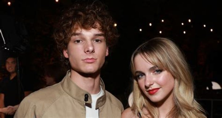 Who is Roni Mazon Dating Now?