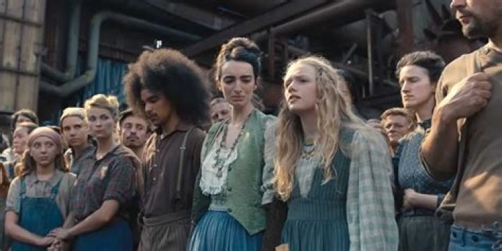 Who is Tam Khan Dating Now